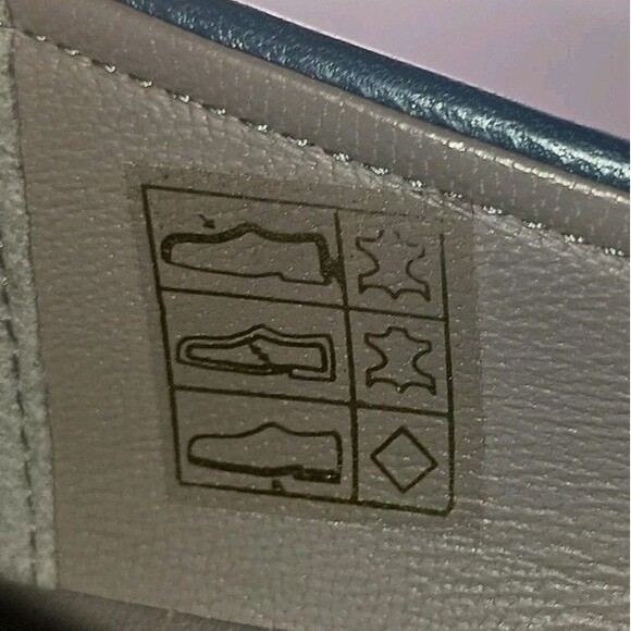 SAS Regina Made in Italy Leather Low Heel Pumps Blue 8W Wide Comfort Work Shoe - Picture 9 of 16